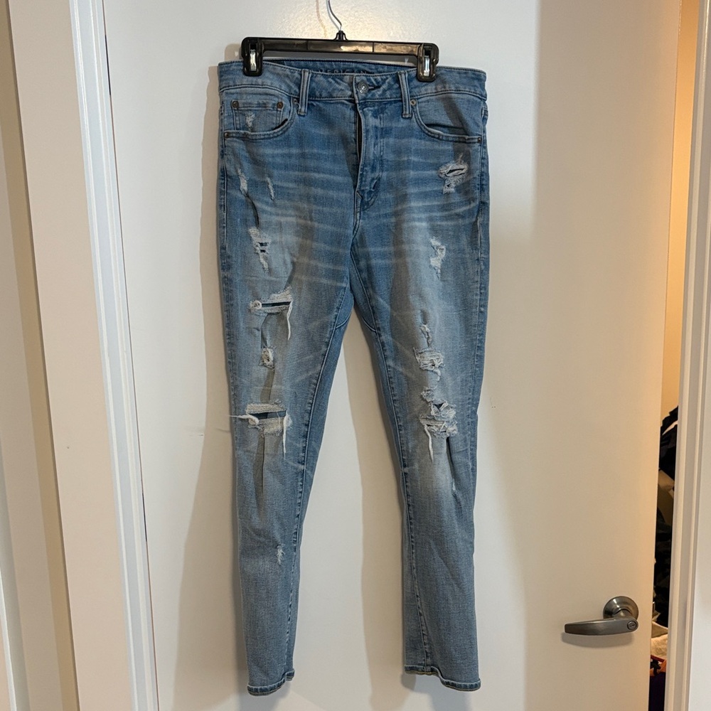 American Eagle Outfitters Light Blue Ripped Jeans